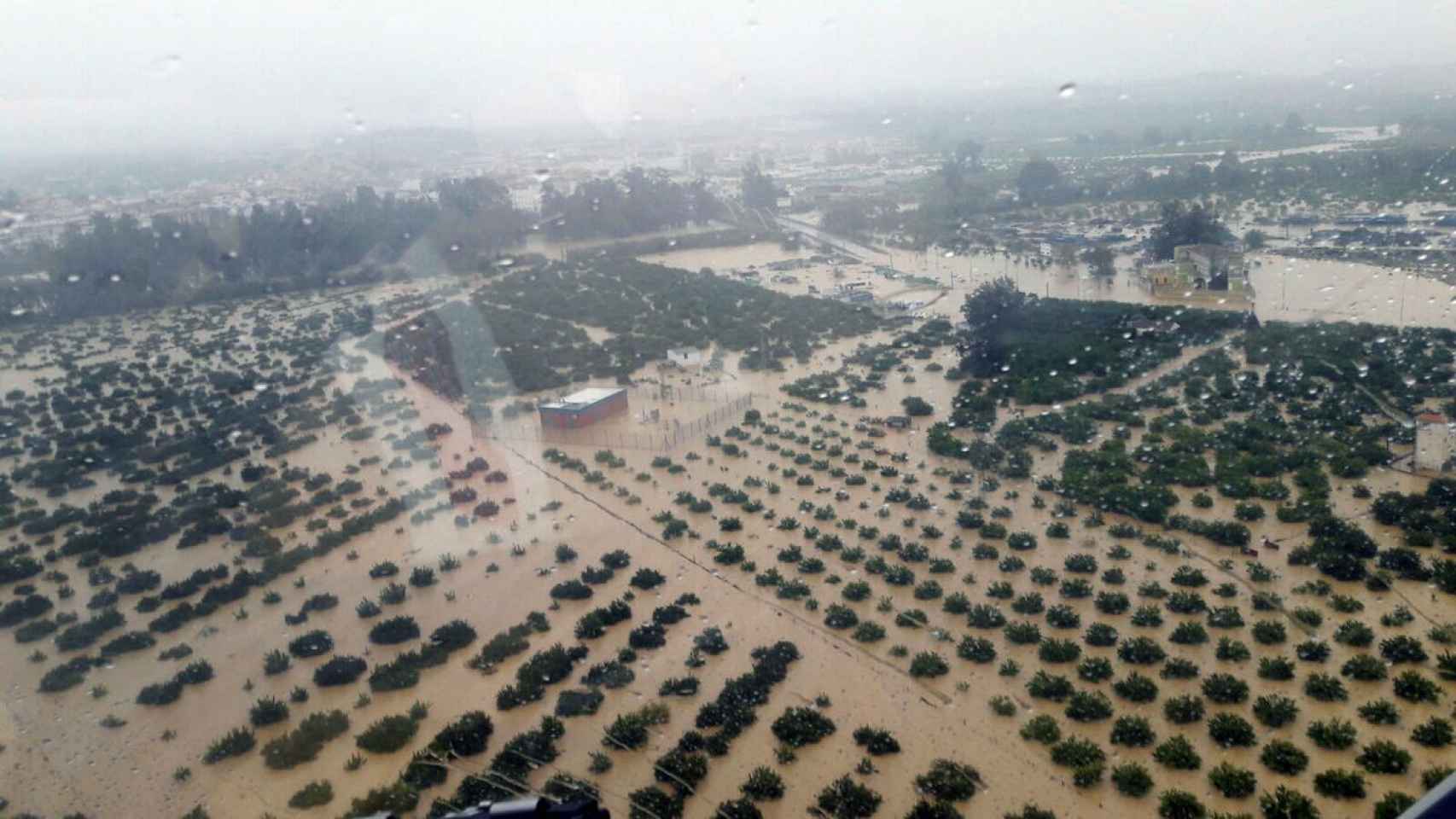 Imagen de archivo de una de las inundaciones ocurridas en el río Guadalhorce.
