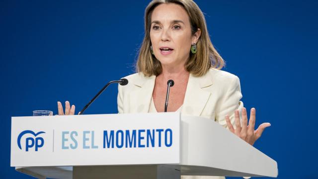 La secretaria general del PP, Cuca Gamarra, este miércoles durante una rueda de prensa en la sede del partido.