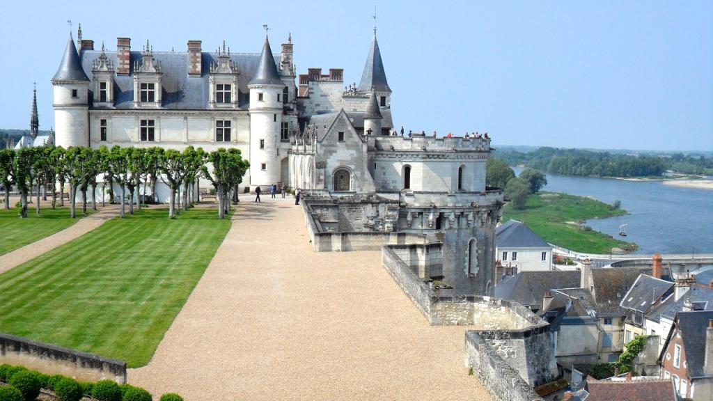 Los castillos ofrecen una mirada privilegiada al río Loira.