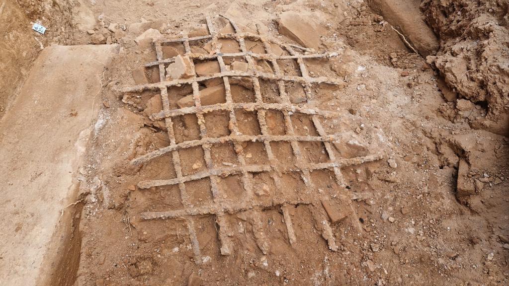 Imagen de la reja de hierro identificada en la antigua Augusta Emerita. Foto: Consorcio de la Ciudad Monumental de Mérida