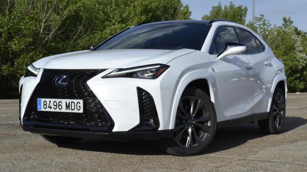 Lexus UX 250h F Sport.