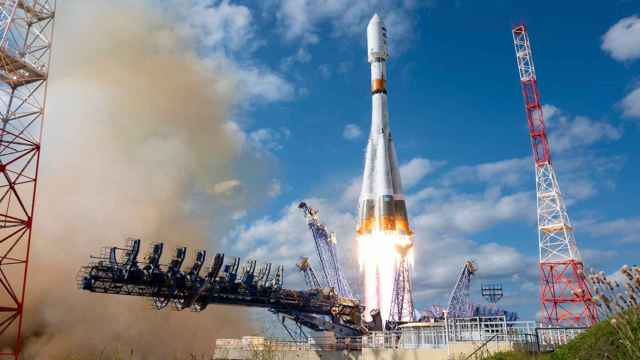 Lanzamiento del cohete Soyuz 2.1b