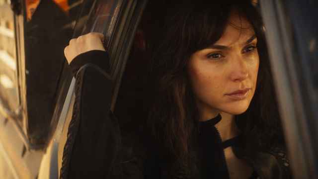 Qué es ‘Agente Stone’, el thriller de espías con un giro feminista de Netflix protagonizado por Gal Gadot