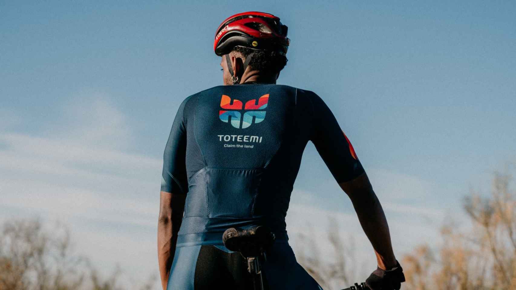 El ciclismo de carretera y de montaña, está entre los deportes de la comunidad Toteemi.