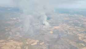 Imagen de Argozelo, cerca de la frontera con Zamora, otro de los incendios activos