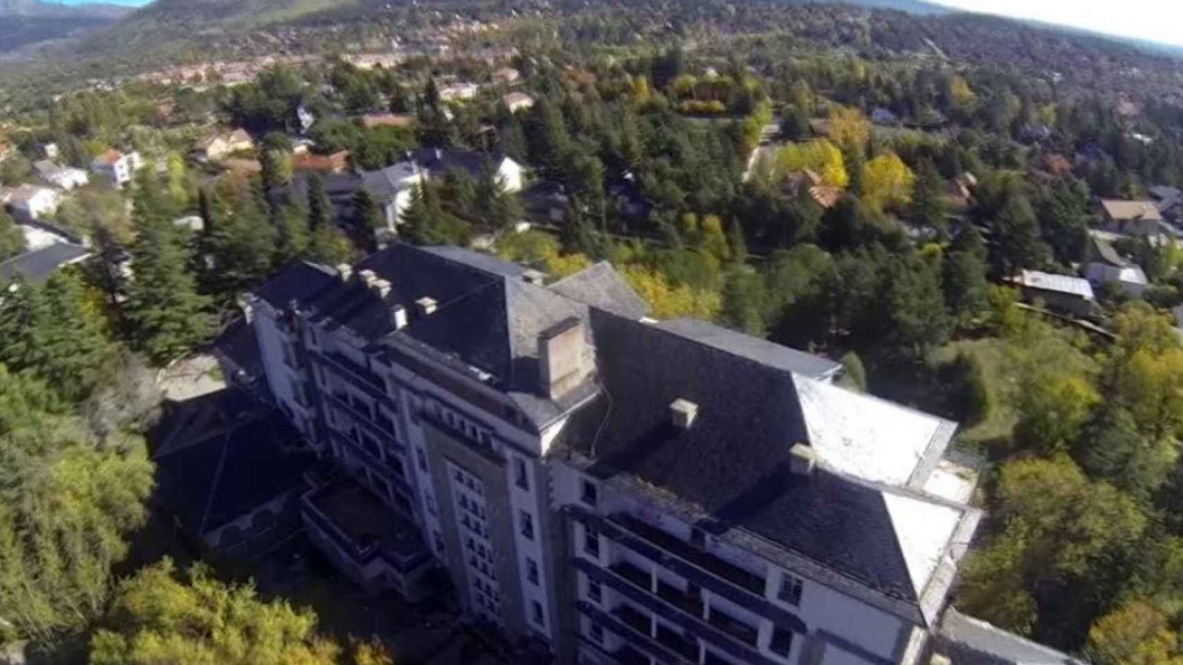 Una imagen aérea del sanatorio.