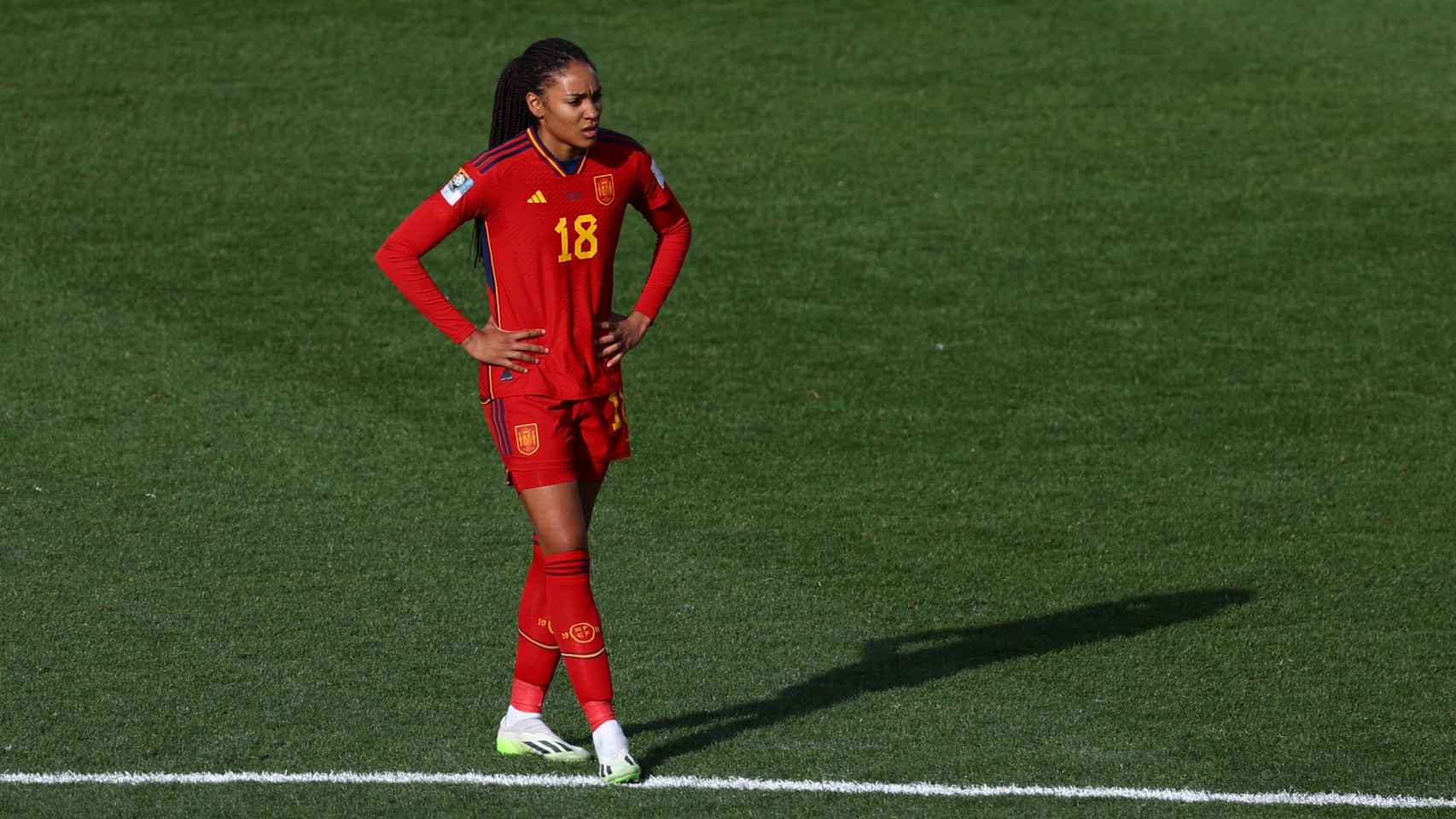 Salma Paralluelo tras el gol en el descuento de Países Bajos