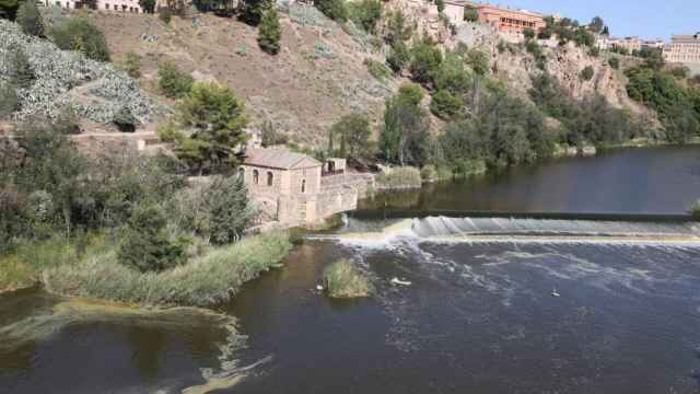El río Tajo a su paso por Toledo.