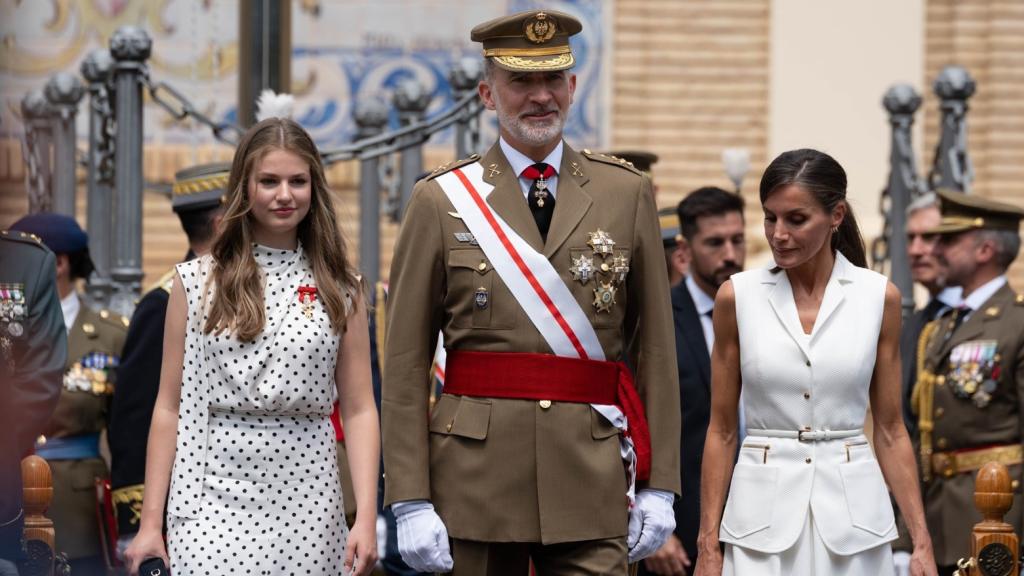 La Princesa Leonor, el Rey Felipe VI y la Reina Letizia, el pasado 7 d ejulio durante la entrega de Reales Despachos en la Academia General Militar de Zaragoza.