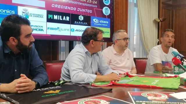 Firma del convenio entre Caja Rural de Zamora y el InterSala Zamora
