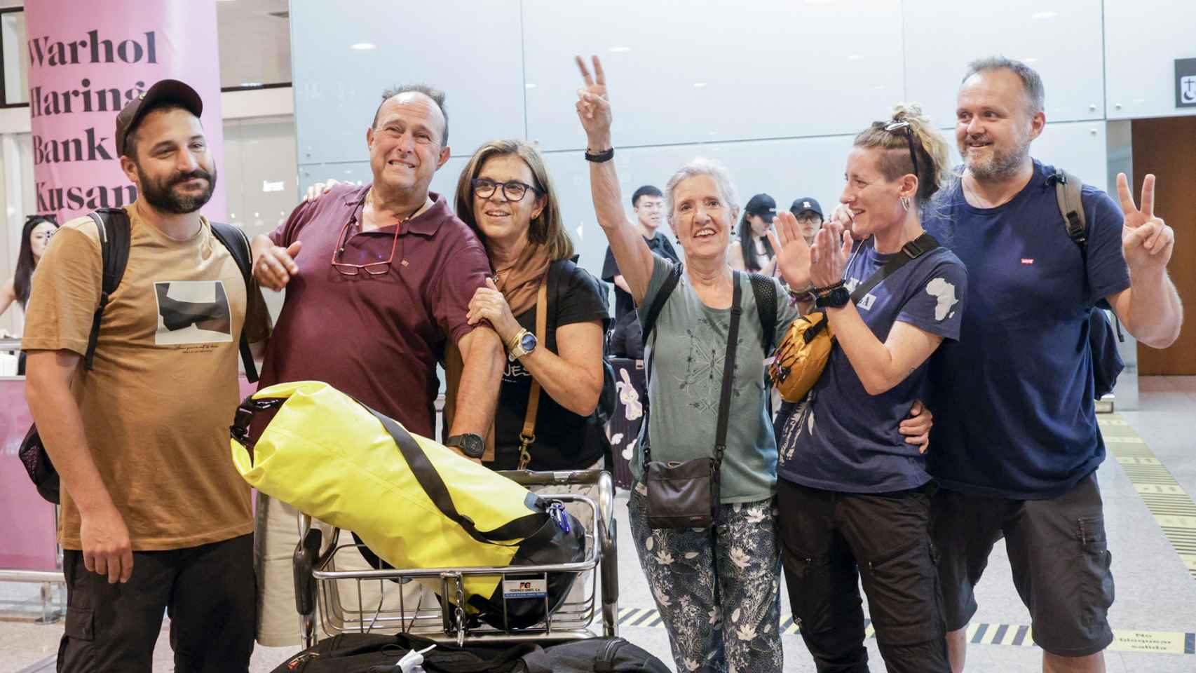 Los turistas que estaban atrapados en Etiopía llegan a Barcelona