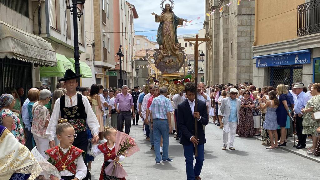 Procesión de la Asunción en las Fiestas de Guijuelo 2023