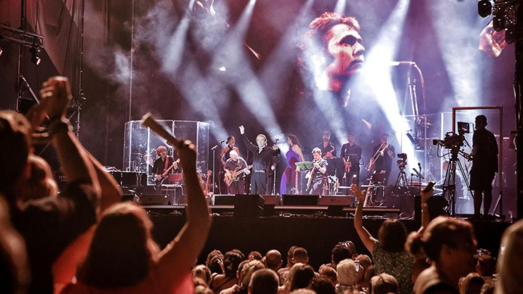 Raphael, en un momento de su esperado concierto.