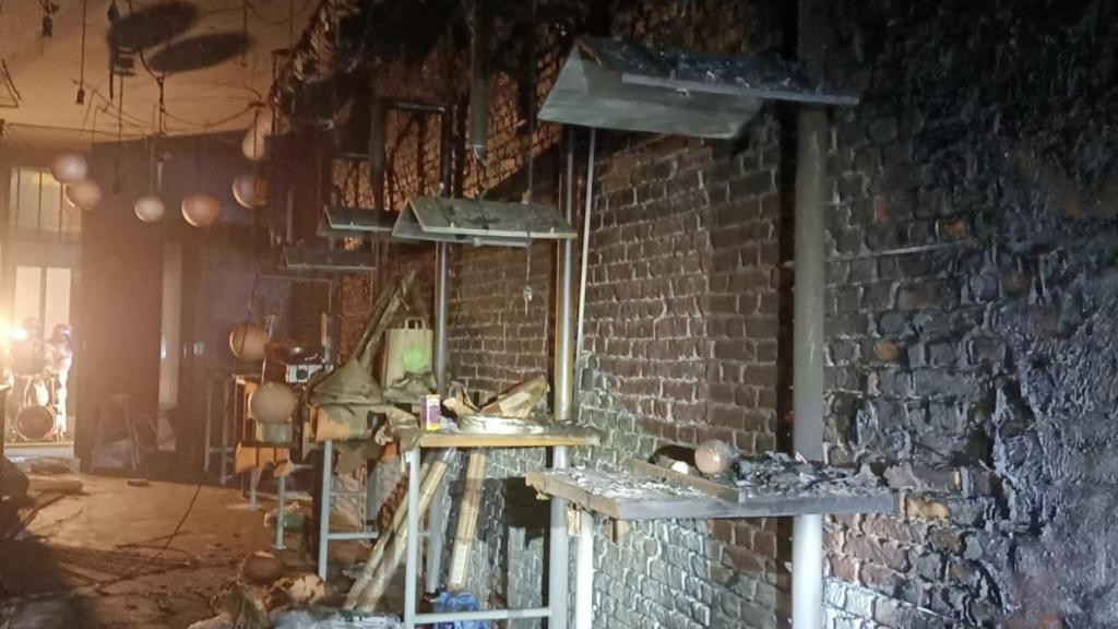 Estado en el que ha quedado el interior del restaurante tras el incendio