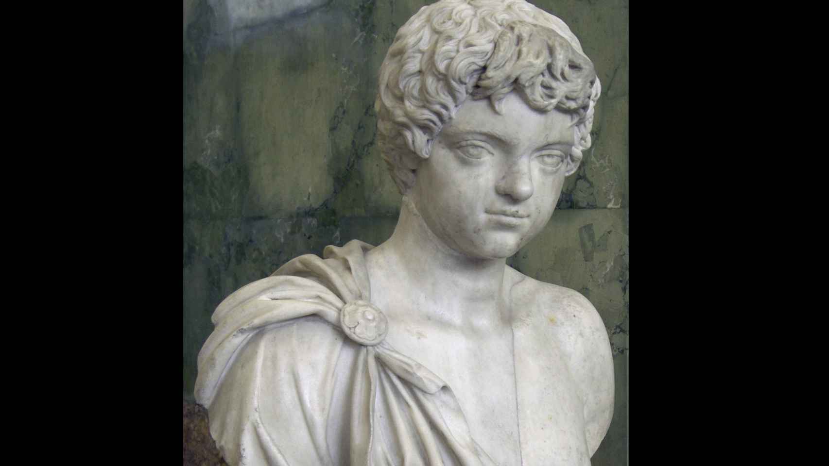 Busto de Caracalla durante su juventud.