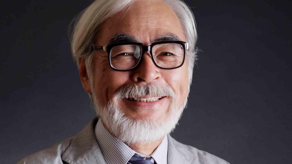 Hayao Miyazaki, director de Studio Ghibli Inc, recibió la Persona del Mérito Cultural en noviembre de 2012.