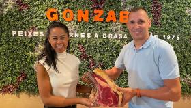 Nicoly Miranda y José Fernández de Asador Gonzaba.