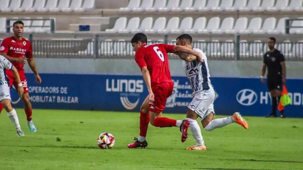 Partido del Hércules contra el Atlethic Balears.