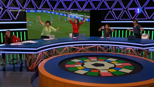 Plató de TVE donde se comentaba la final del Mundial femenino.