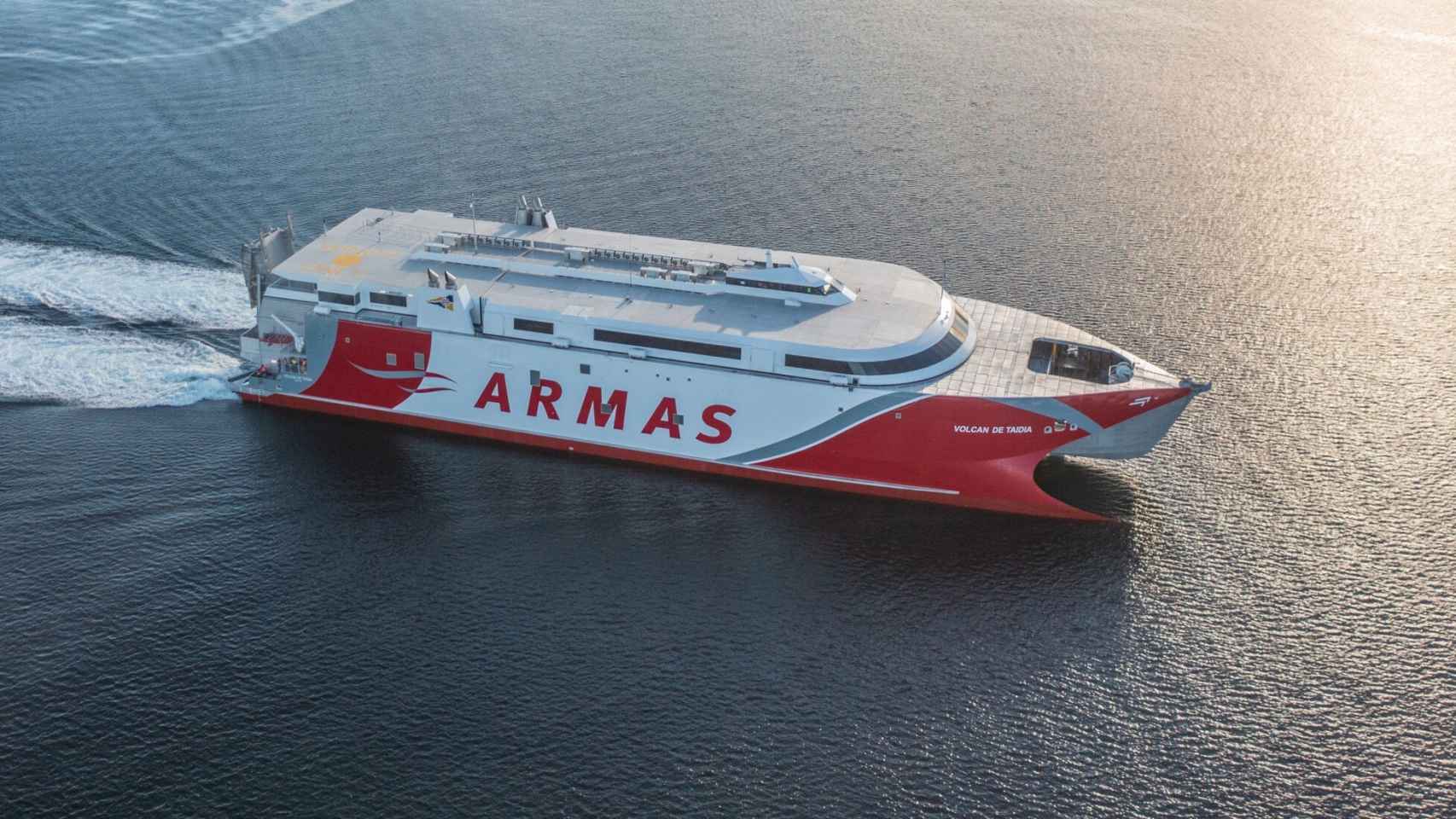 El buque Volcan Taidia, vendido por Naviera Armas a Grimaldi en 2021.