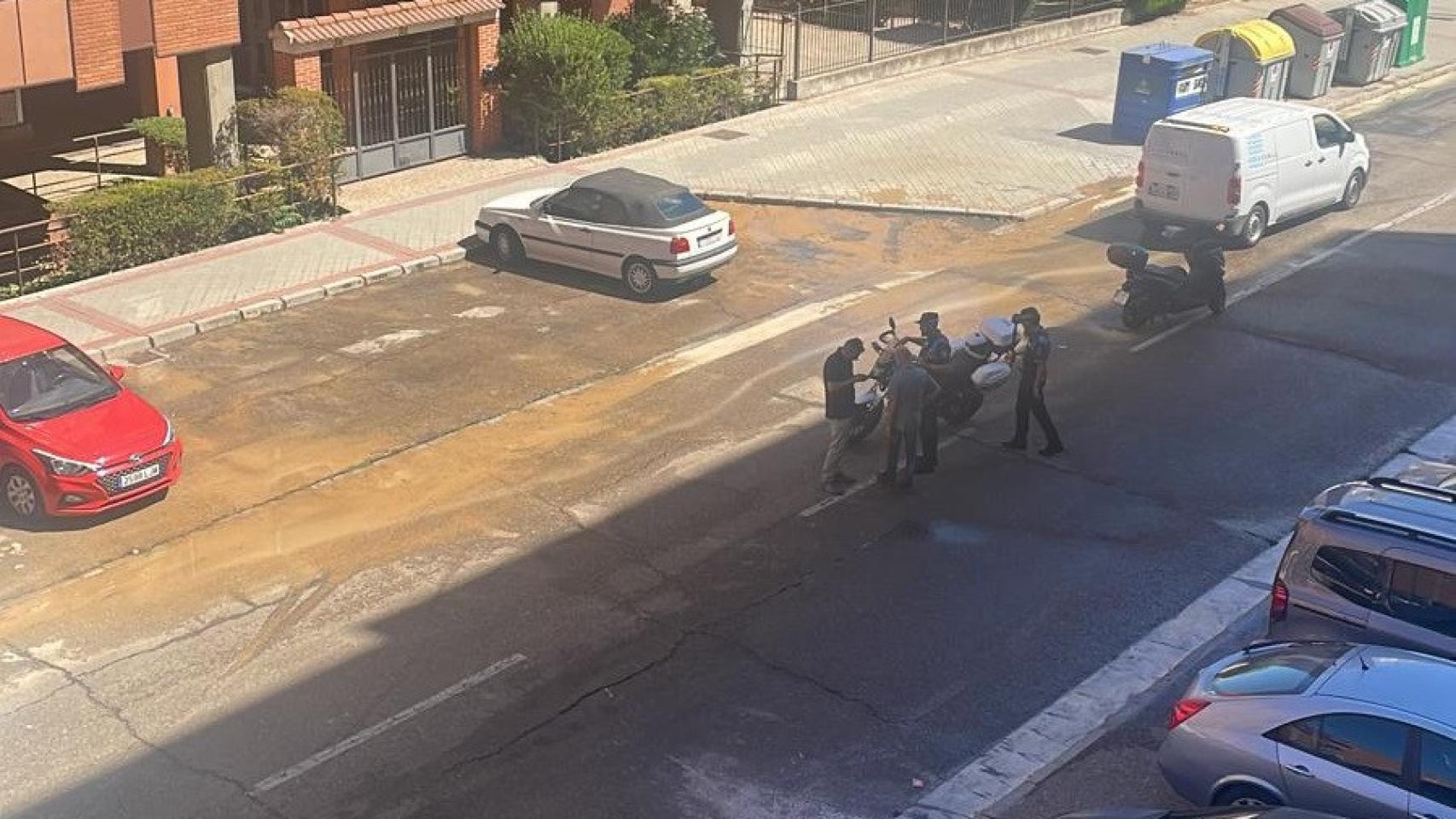 Fuga de agua en Parquesol.