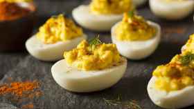 21 recetas fáciles para reinventar los huevos rellenos y revolucionar tu paladar