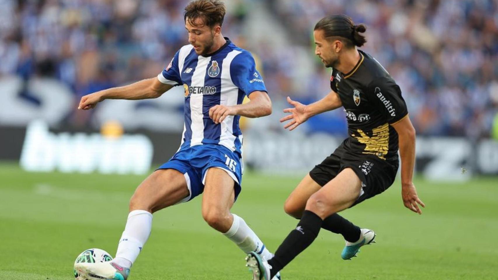 Nico y Mattheus durante el partido.