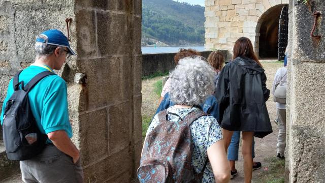 Turistas en el castillo de San Felipe.