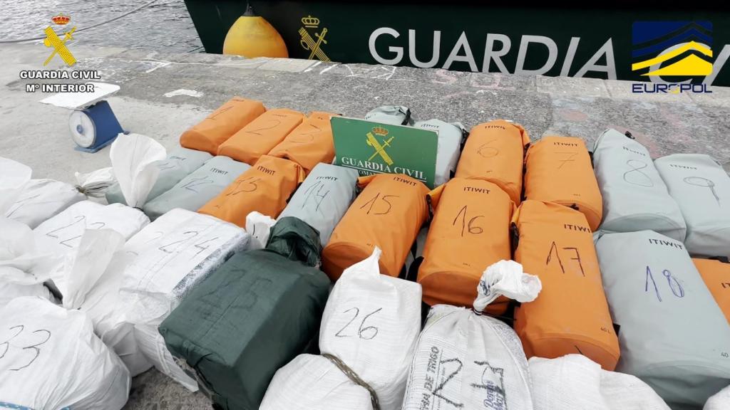 La cocaína interceptada por la Guardia Civil.