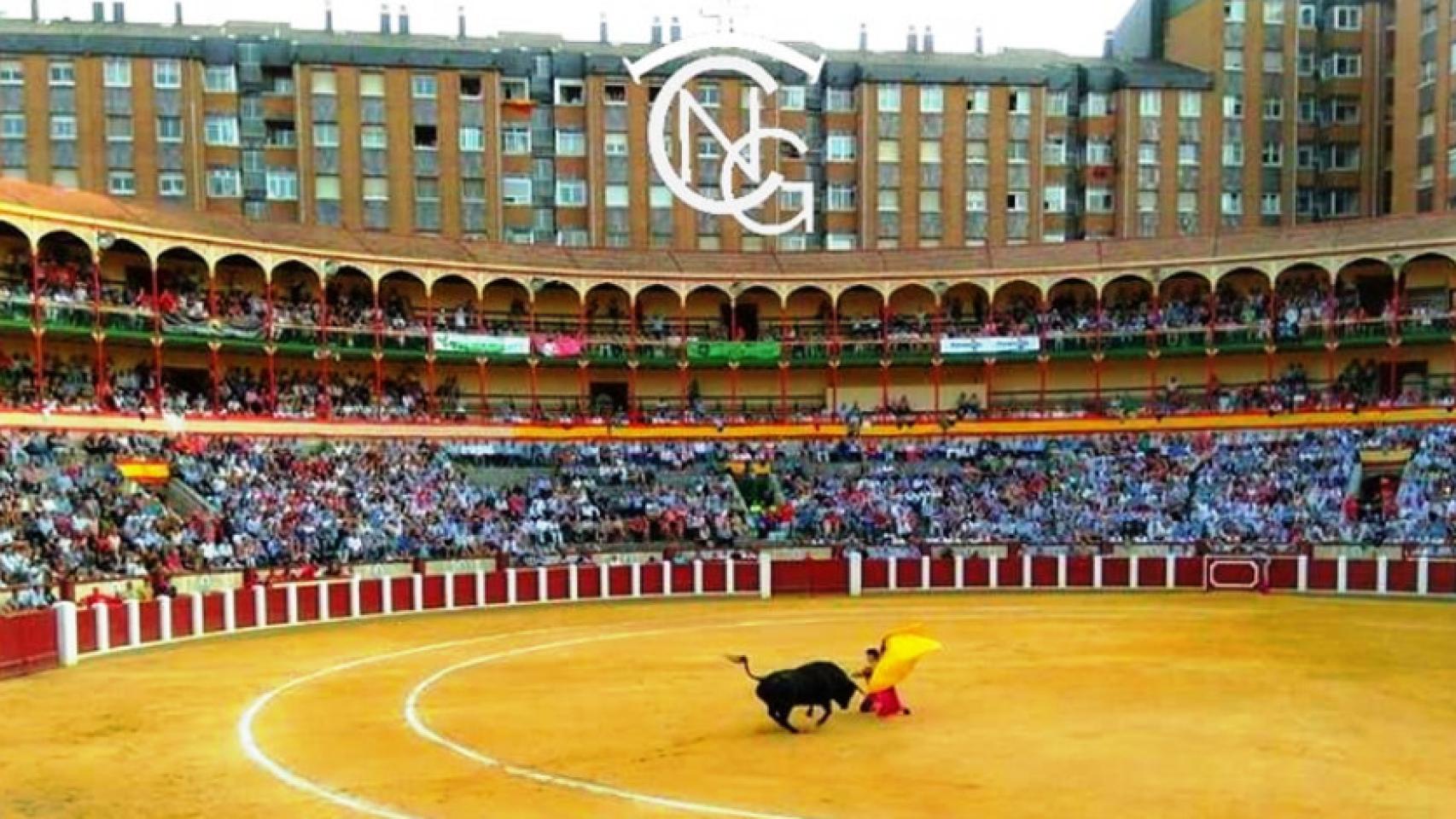 otografía de la plaza de toros de Valladolid en una de las tardes del pasado San Pedro Regalado