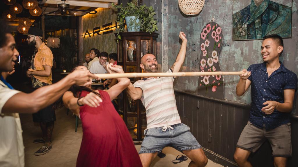 En la zona de arena de playa de Areia organizan fiestas como el concurso de mambo.