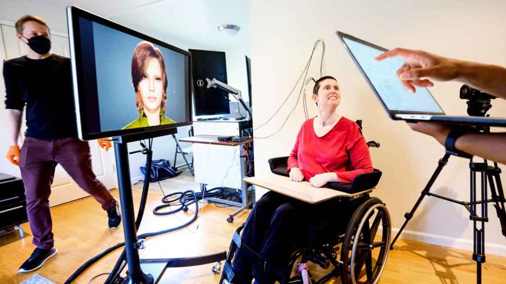 La paciente con parálisis grave pudo comunicarse a través de un avatar