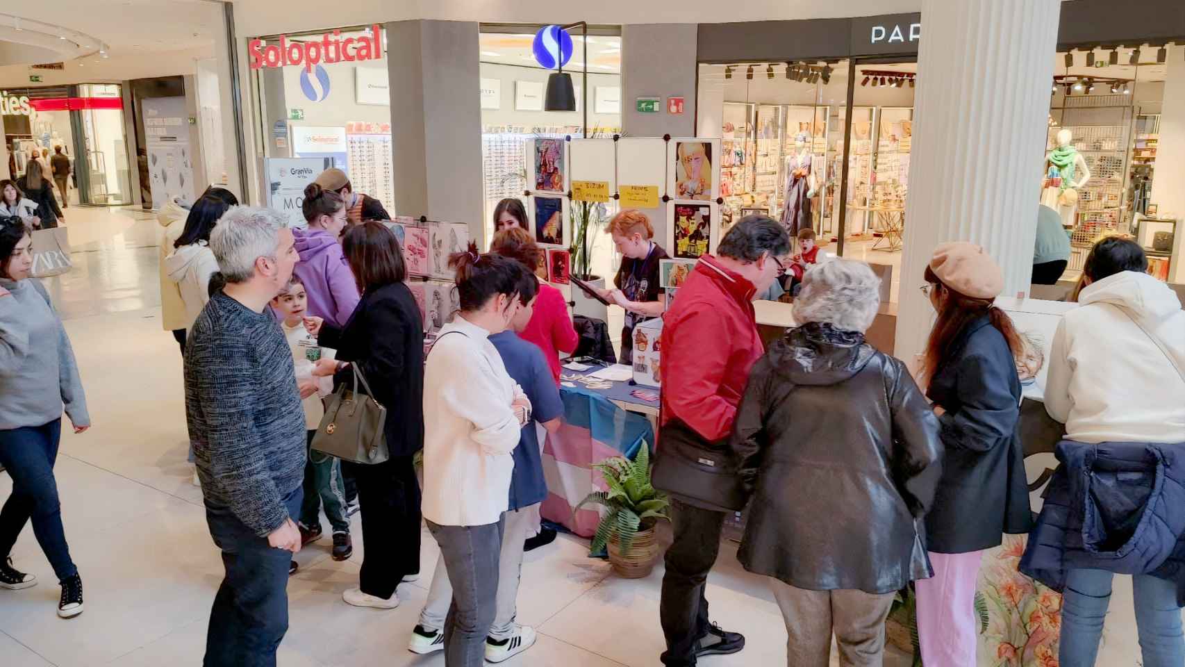 Una edición pasada del Mercado Mona en Vigo.