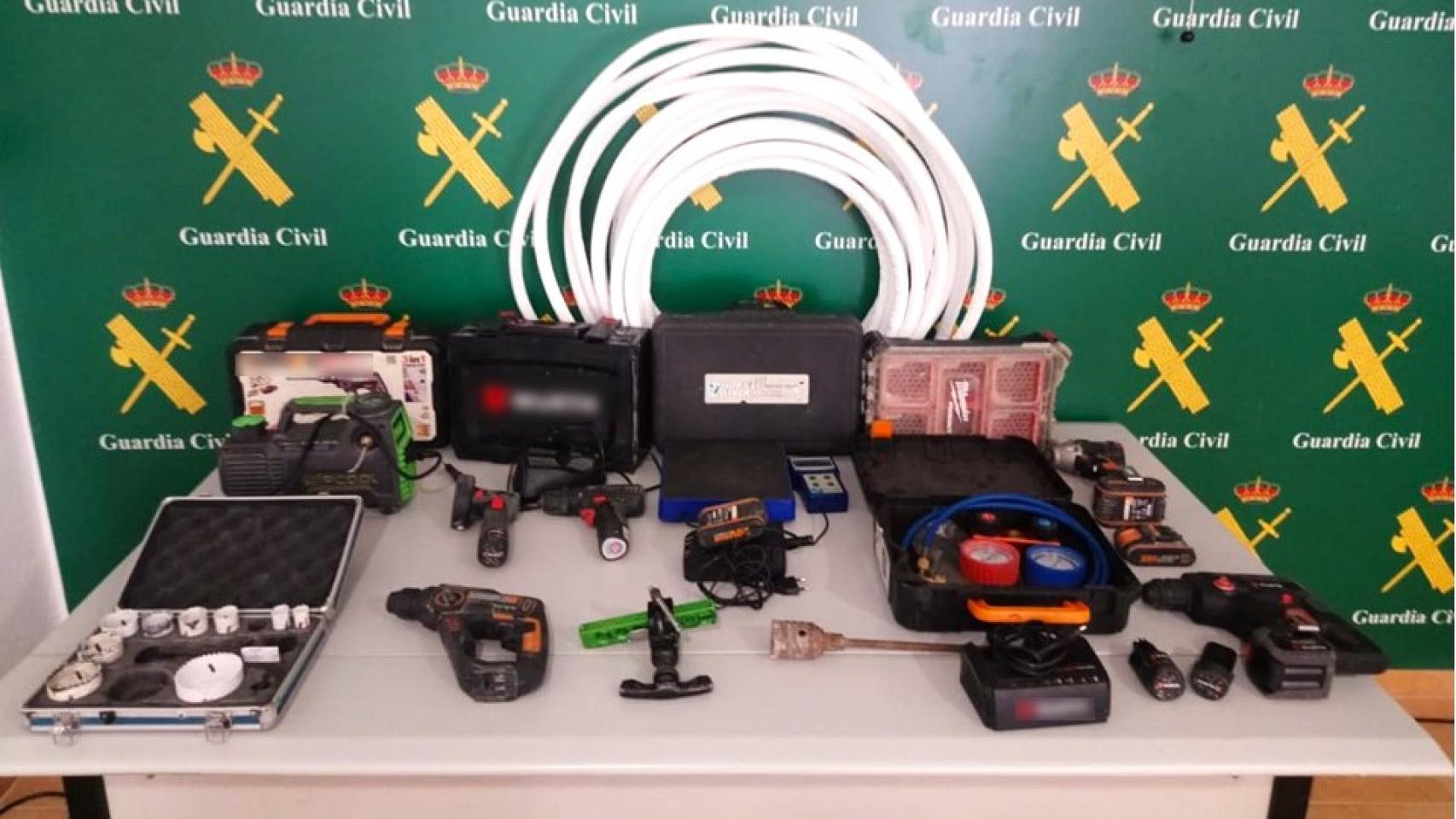 Estas son las piezas intervenidas por la Guardia Civil en esta operación.