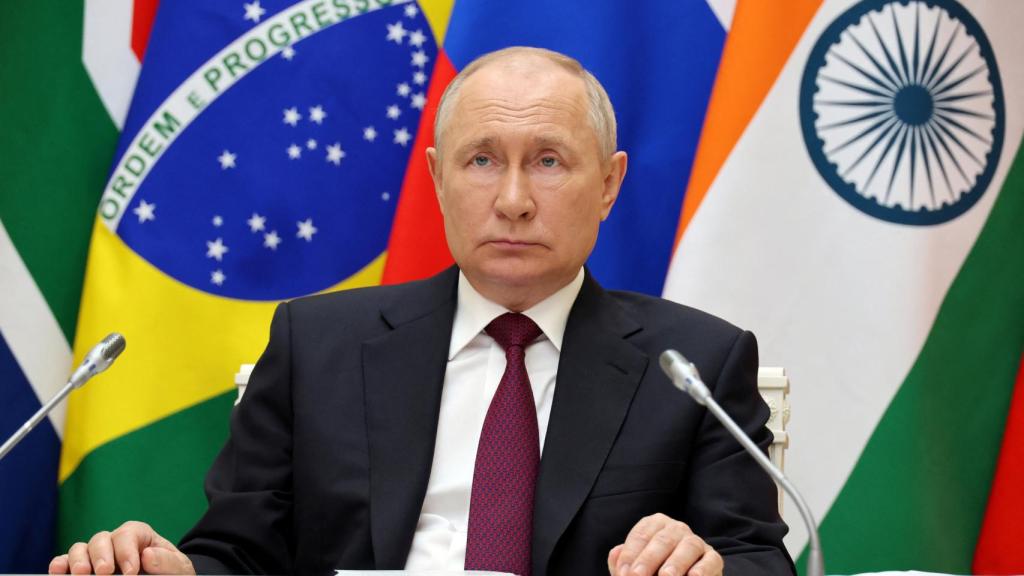 Putin asiste a una sesión plenaria de la cumbre de los BRICS por videoconferencia, este miércoles.