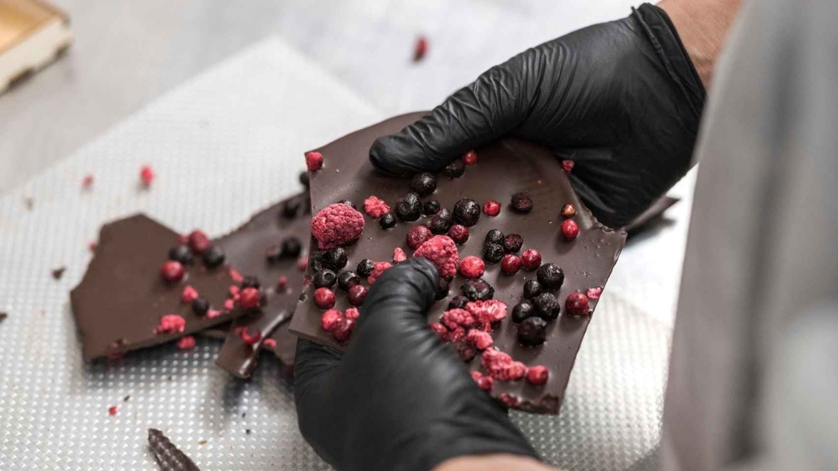 El chocolate es relativamente reciente en la cocina estonia, caracterizada por dar más protagonismo a tradiciones e ingredientes locales.