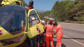 Momento del rescate de la mujer herida