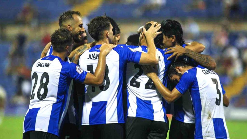 El Hércules afronta el estreno en competición liguera tras una buena pretemporada.