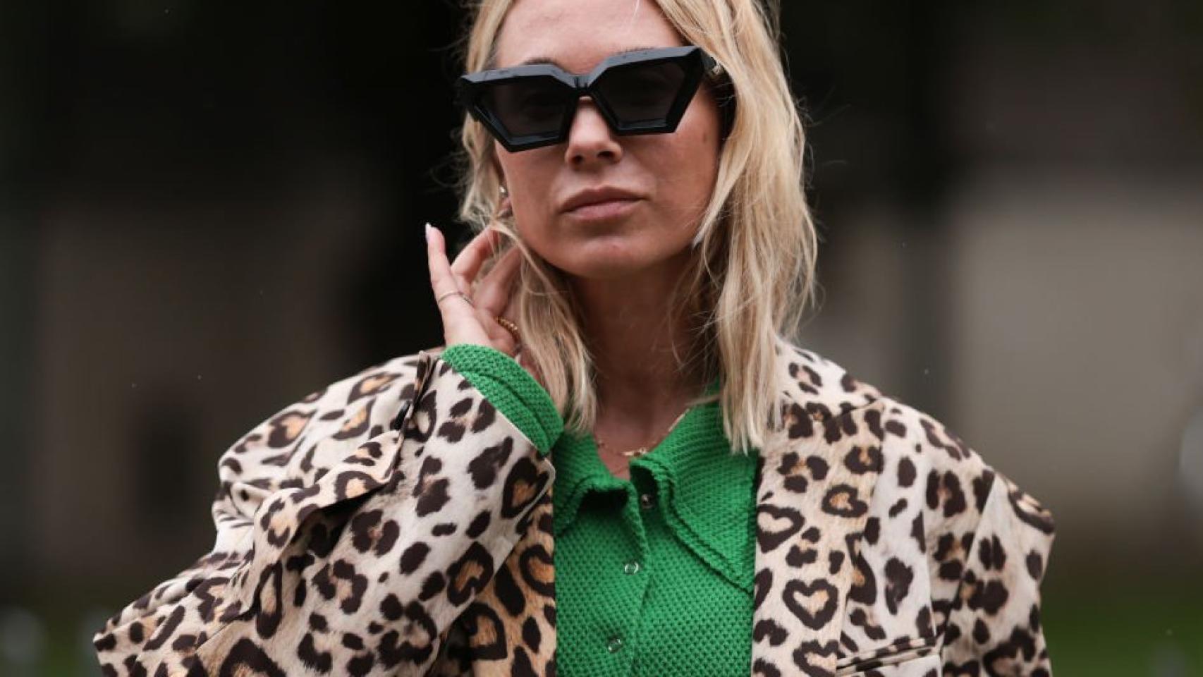 7 maneras de llevar el estampado de leopardo con elegancia (y a cualquier  edad)