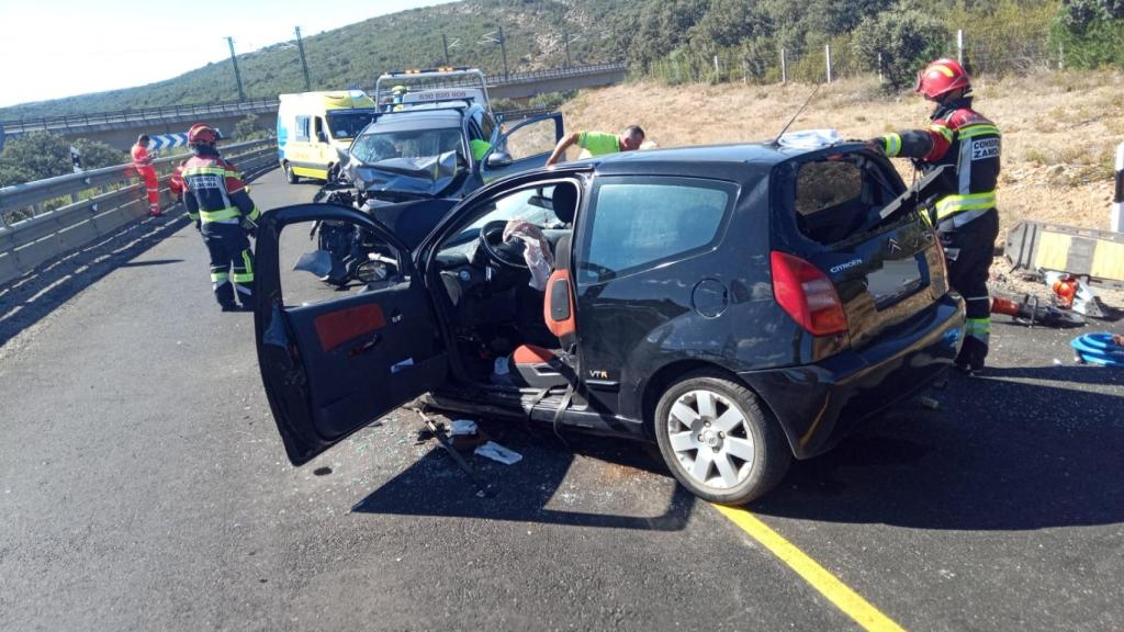 Imagen de los vehículos implicados en el accidente.