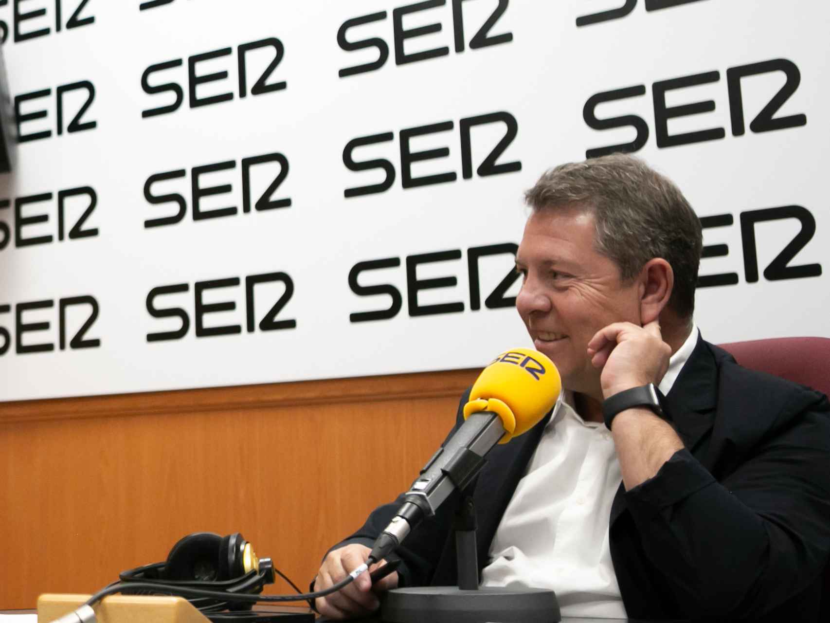 Emiliano García-Page durante la entrevista en la Cadena Ser.