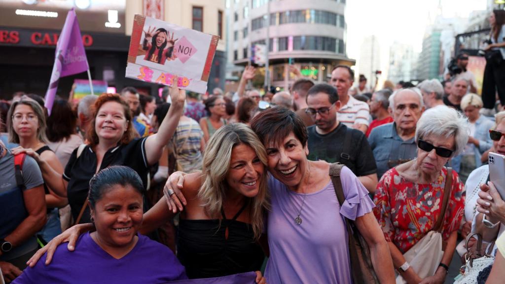 La vicepresidenta Yolanda Díaz en una manifestación en Madrid para condenar el beso de Luis Rubiales.