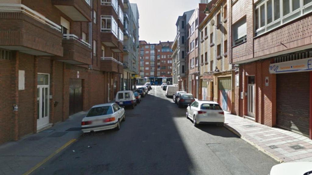 Calle Antonio de Nebrija en León donde se ha producido la agresión