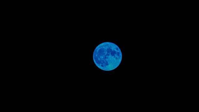 La Superluna Azul en Madrid: este es el día que la podrás ver y los mejores lugares para observarla.