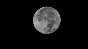 Imagen de archivo de la luna.