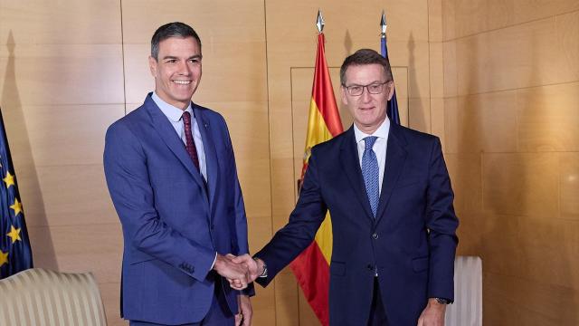 Pedro Sánchez y Alberto Núñez Feijóo, este miércoles en el Congreso de los Diputados.