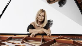 Valentina Lisitsa, pianista que ha mostrado su apoyo al presidente Vladimir Putin.