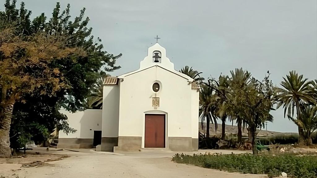 La ermita de santa Bárbara, en la pedanía de las Saladas de Elche.