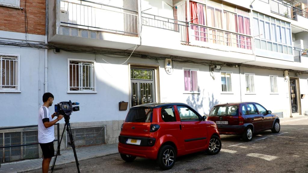 Imagen de la calle en la que se ha producido el asesinato machista de Béjar, este miércoles.