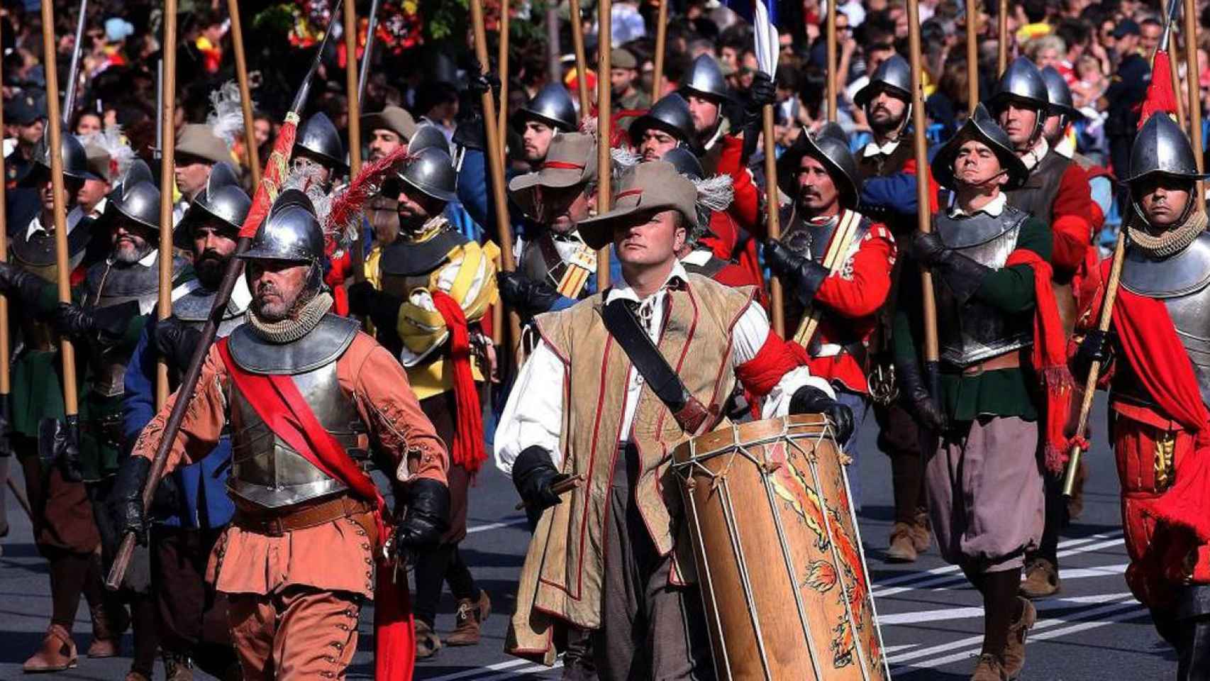 Los Tercios de Flandes en una recreación durante el desfile de las Fuerzas Armadas en Madrid.